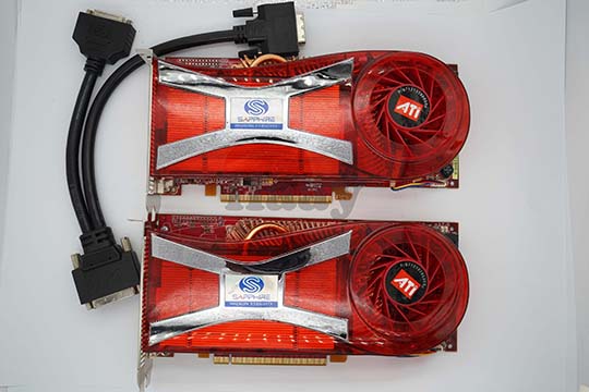 蓝宝石SAPPHIRE Radeon X1950 XTX 512MB Crossfire显卡套装（ATI Radeon X1950XTX芯片）